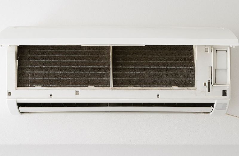 冷氣運轉發出異音怎麼處理？常見原因、檢查方法與快速解決指南