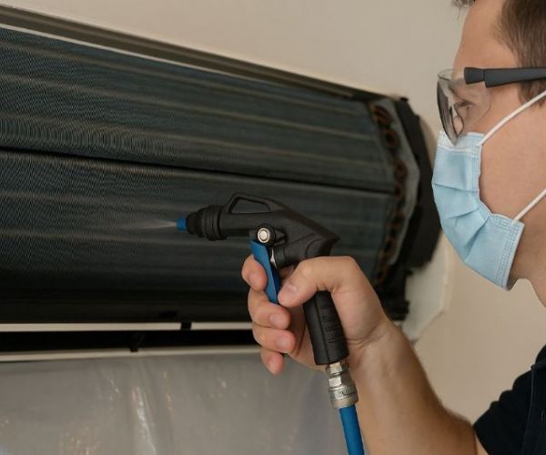 鳥松區洗冷氣推薦｜專業冷氣清潔公司名單與價格行情